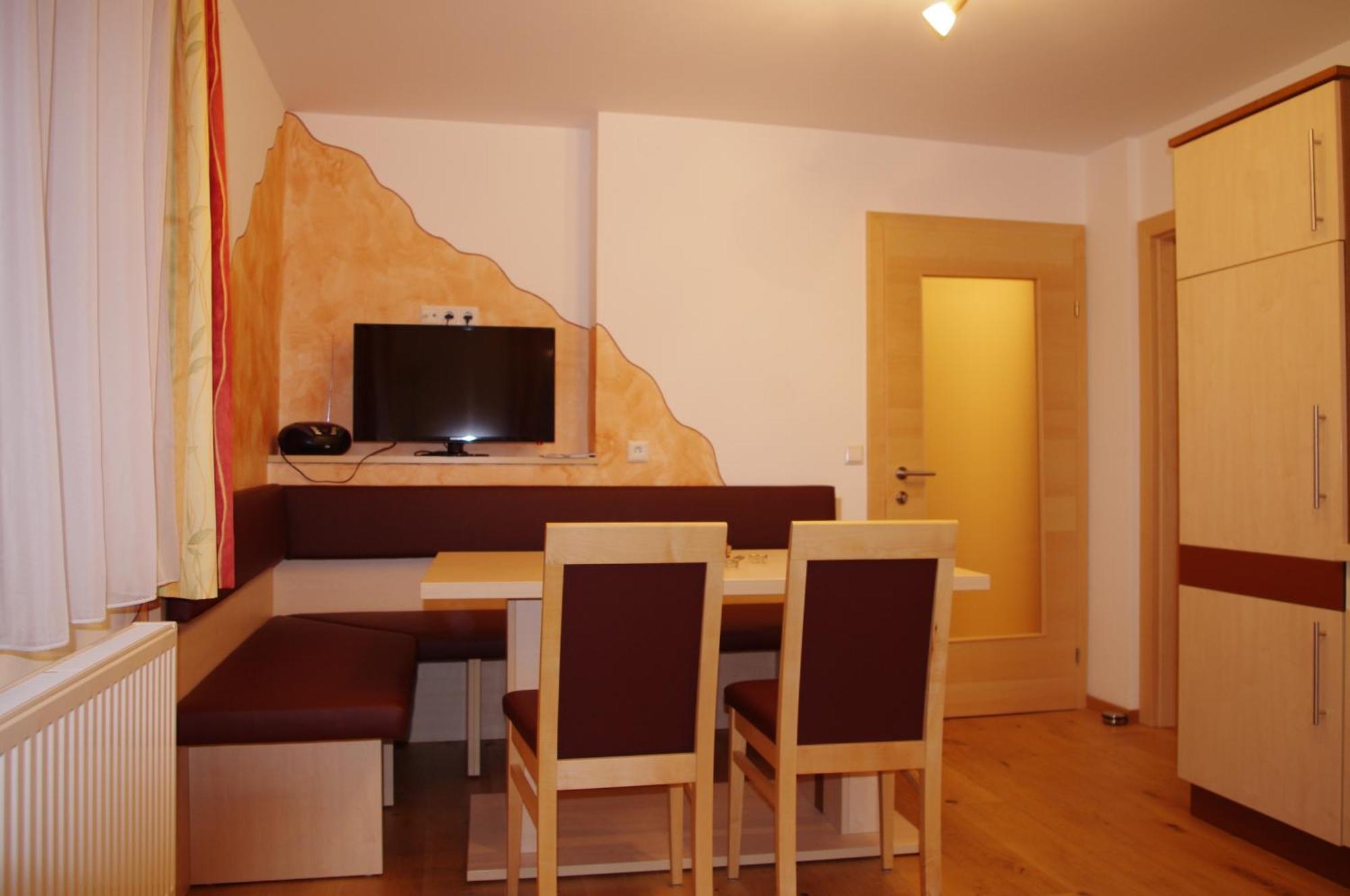 Ulnhof Apartment Mariapfarr Room photo